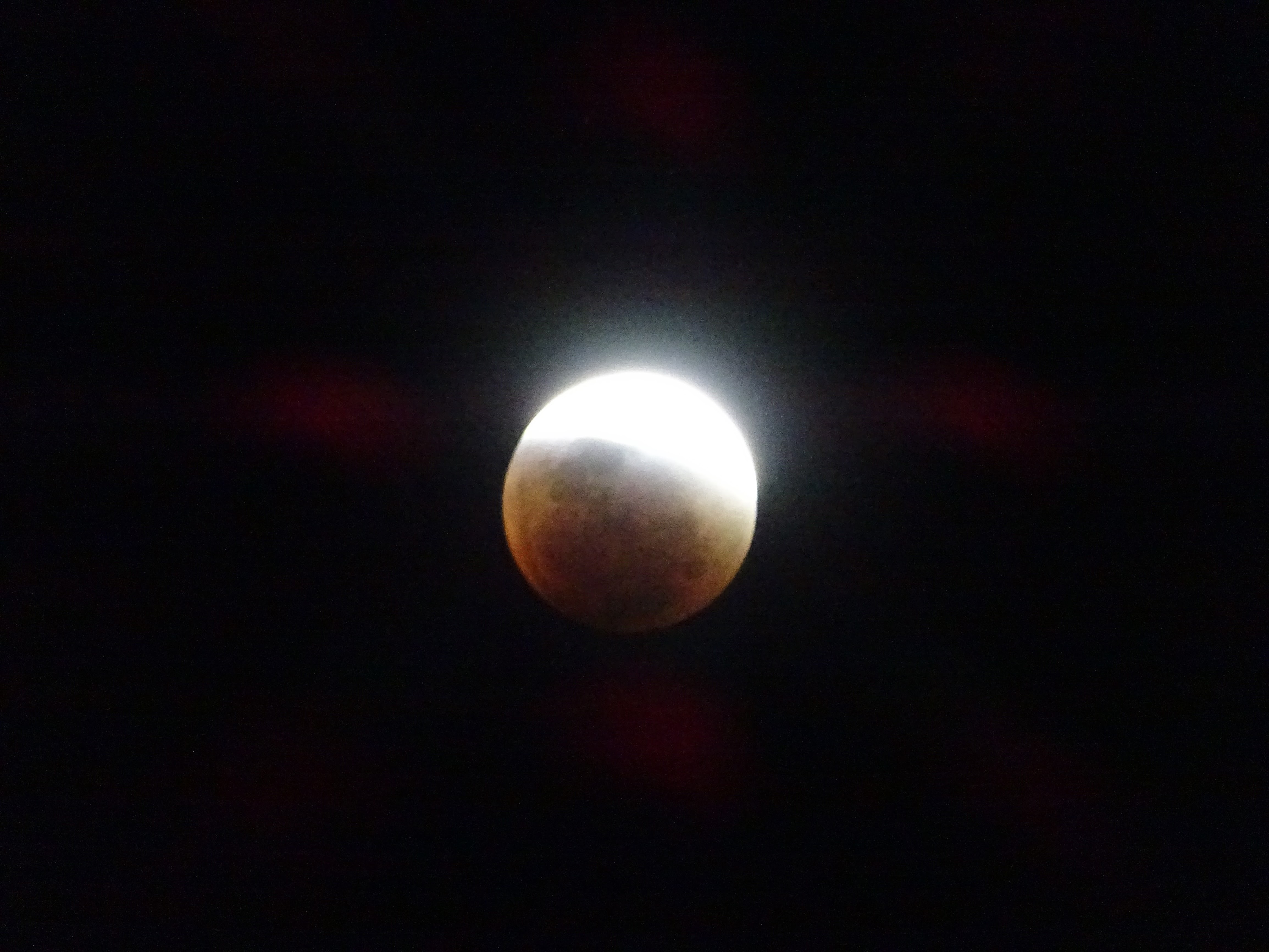 Supermoon Eclips in the clearest sky. Redmoon in Picso Elqui