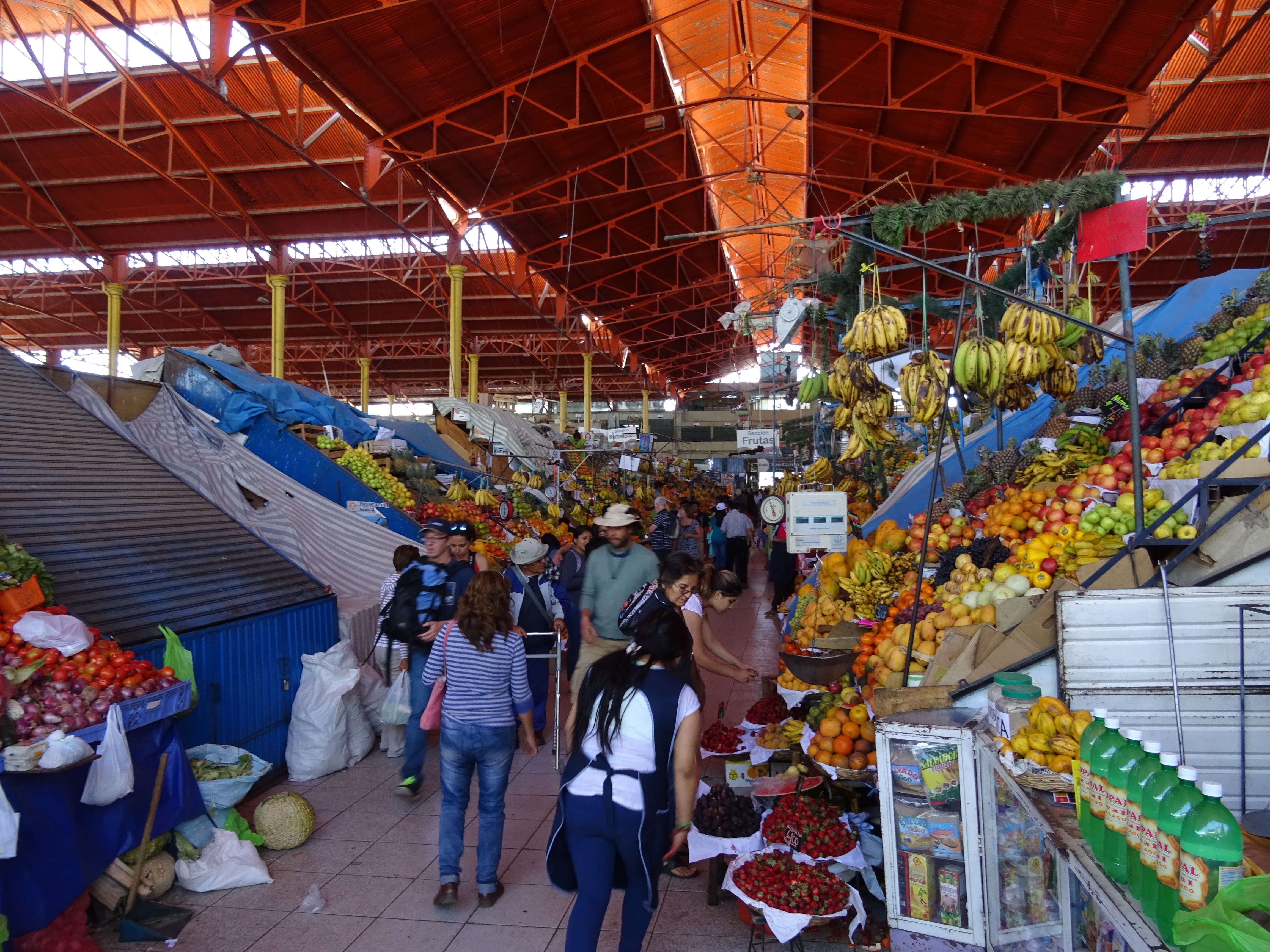 Mercado Central (our favourite fruit shops)