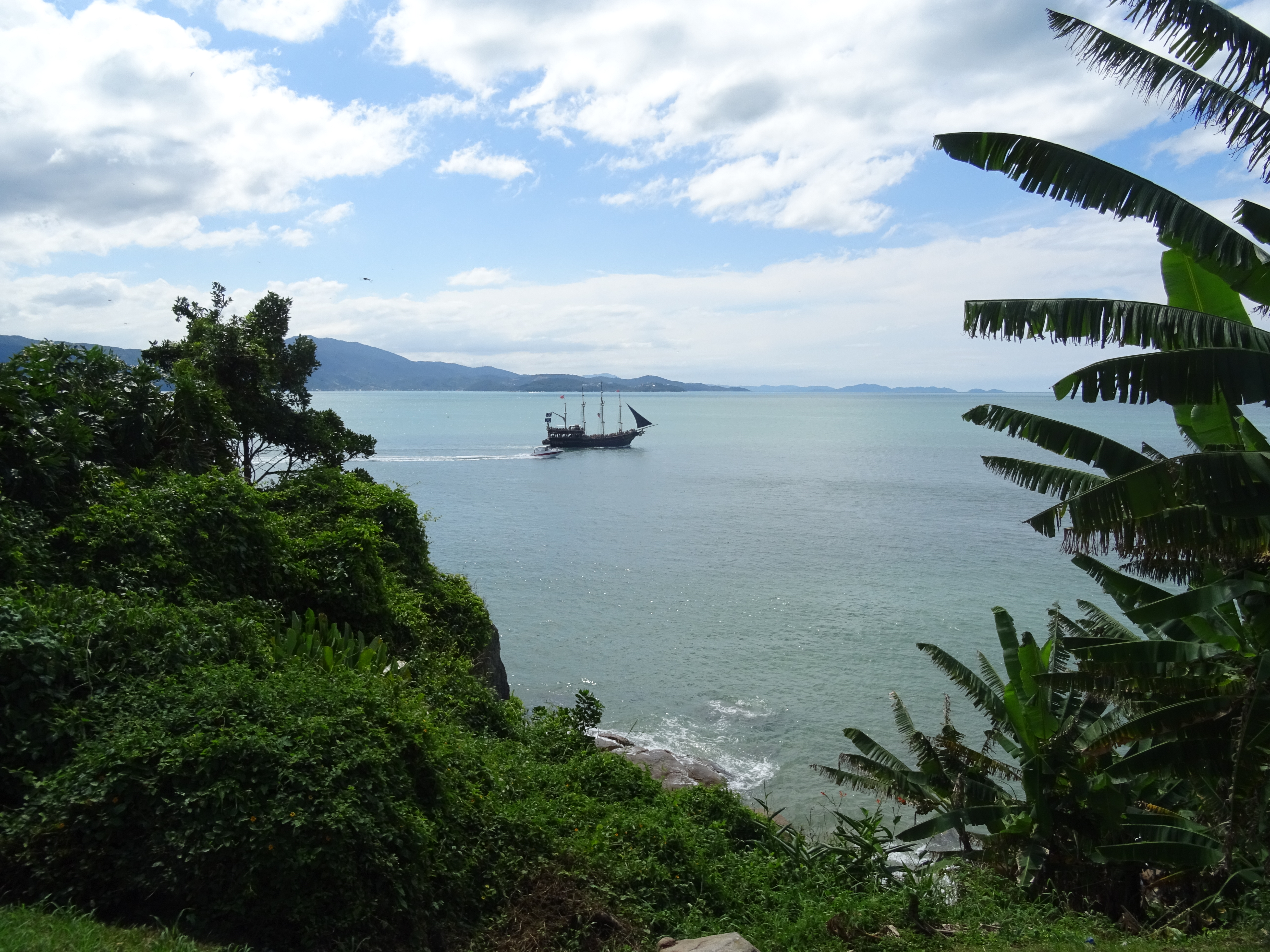 Pirate ship for tourists in Forte